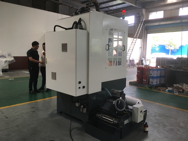 vertical honing machine 4.jpg